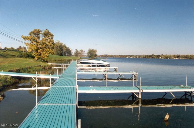 1939 Craig Drive, Lake Milton, OH 44429