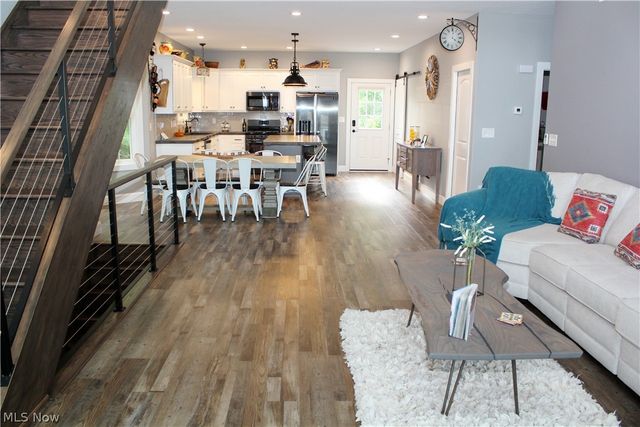 1939 Craig Drive, Lake Milton, OH 44429