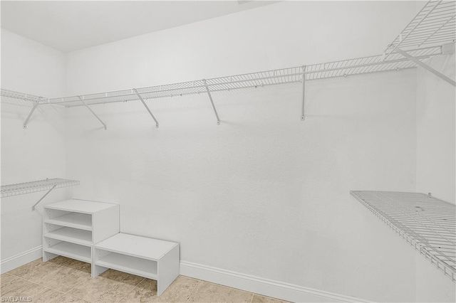 619 SE 30th ST, Cape Coral, FL 33904