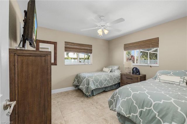 619 SE 30th ST, Cape Coral, FL 33904