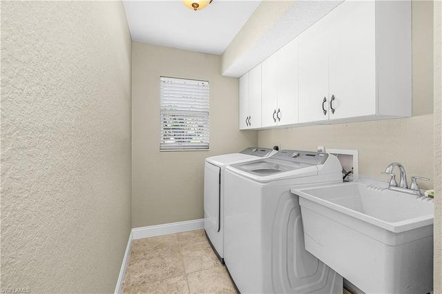 619 SE 30th ST, Cape Coral, FL 33904