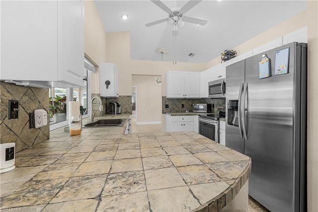 619 SE 30th ST, Cape Coral, FL 33904