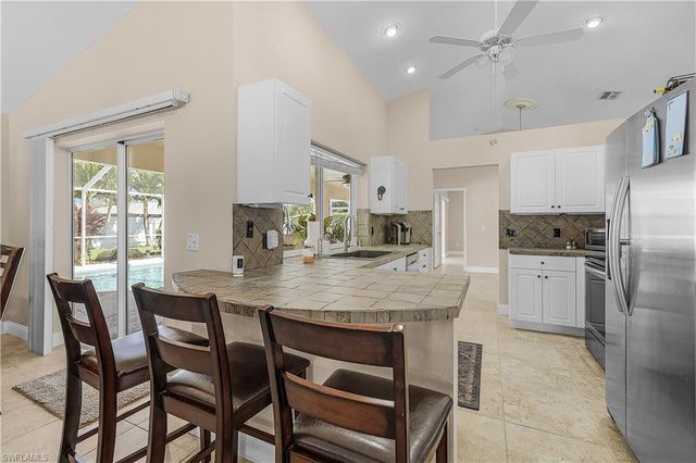 619 SE 30th ST, Cape Coral, FL 33904