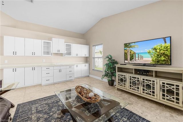 619 SE 30th ST, Cape Coral, FL 33904