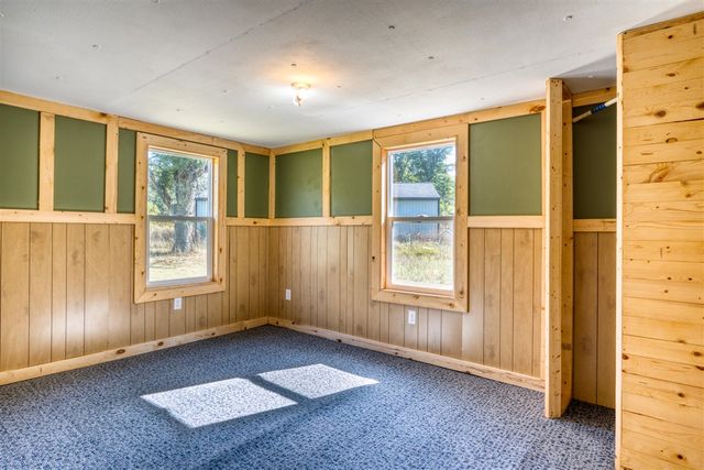 23793 Gates Road, Howard City, MI 49329