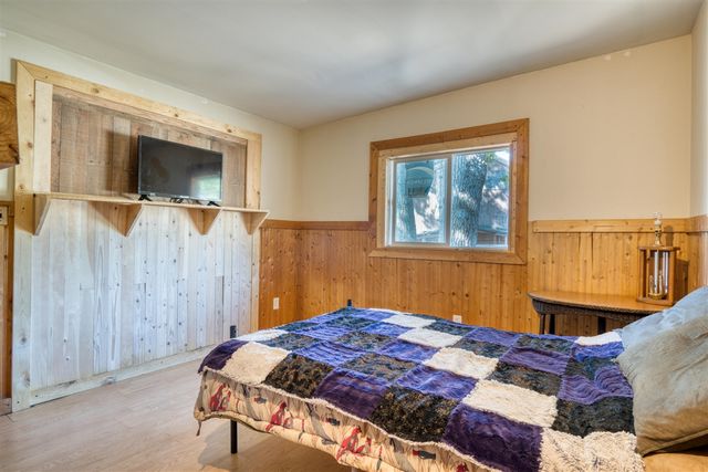 23793 Gates Road, Howard City, MI 49329