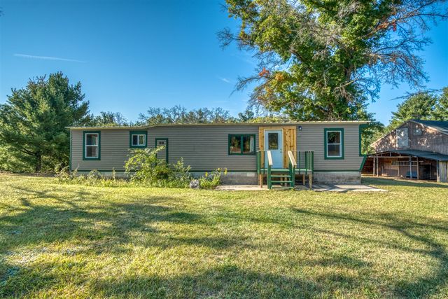 23793 Gates Road, Howard City, MI 49329