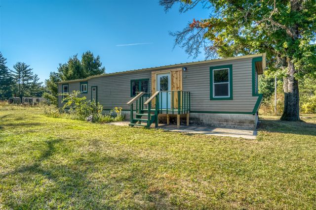 23793 Gates Road, Howard City, MI 49329