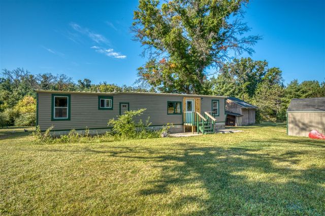 23793 Gates Road, Howard City, MI 49329