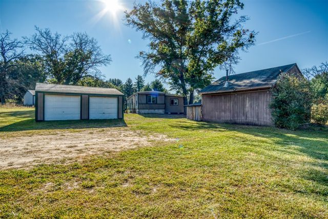 23793 Gates Road, Howard City, MI 49329