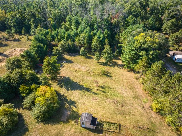 23793 Gates Road, Howard City, MI 49329