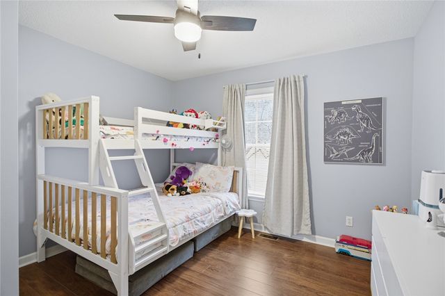 207 Dodgins Lane, Seneca, SC 29672