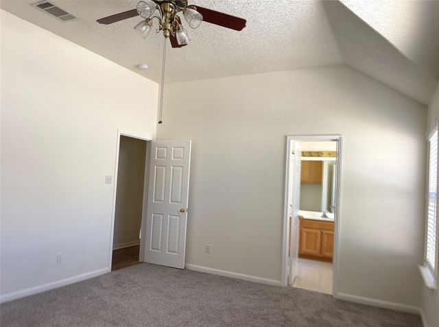 1216 Courtney Lane, Lewisville, TX 75077