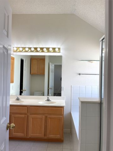1216 Courtney Lane, Lewisville, TX 75077