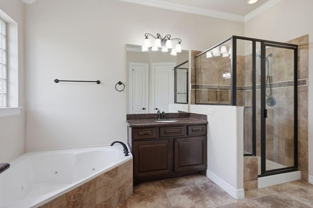 33107 Whickham Circle, Weston Lakes, TX 77441