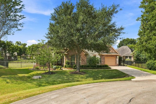 33107 Whickham Circle, Weston Lakes, TX 77441