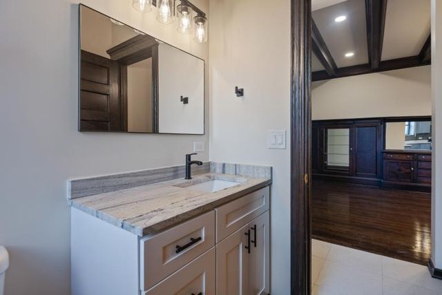 444 E 48th Street 2W, Chicago, IL 60615