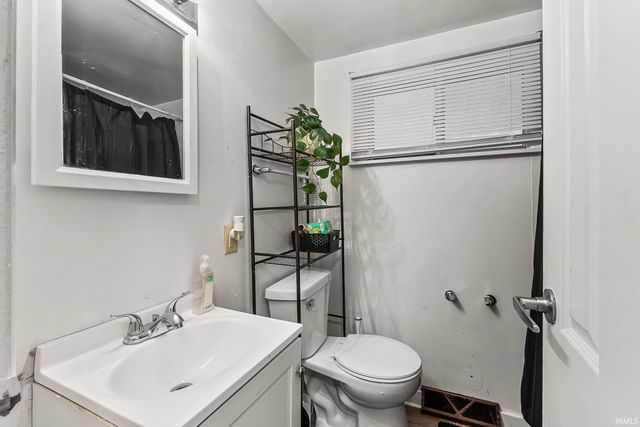 333 Pursley Drive, Fort Wayne, IN 46807