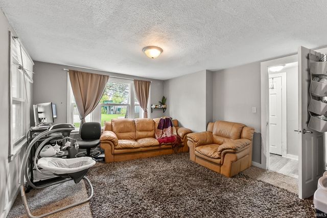 333 Pursley Drive, Fort Wayne, IN 46807