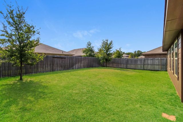1113 Forest Glen Drive, Azle, TX 76020