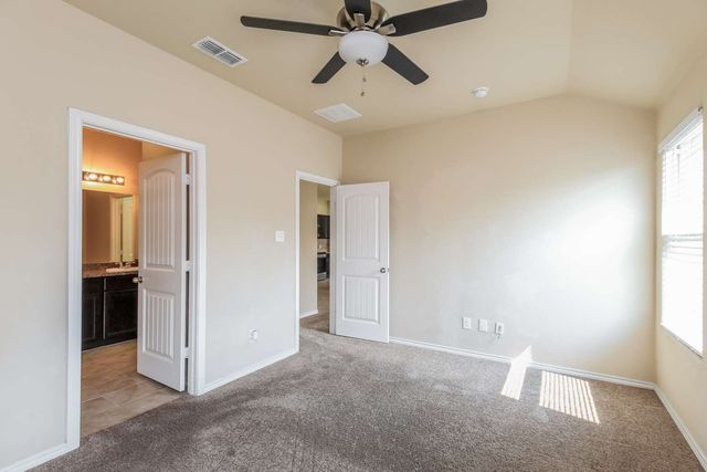 1113 Forest Glen Drive, Azle, TX 76020