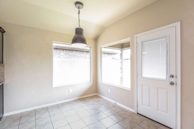1113 Forest Glen Drive, Azle, TX 76020