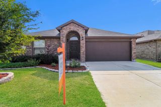 1113 Forest Glen Drive, Azle, TX 76020