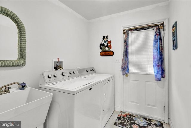 10 SHANNON CT, Oley, PA 19547