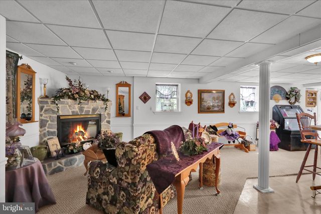 10 SHANNON CT, Oley, PA 19547