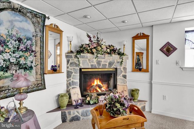 10 SHANNON CT, Oley, PA 19547