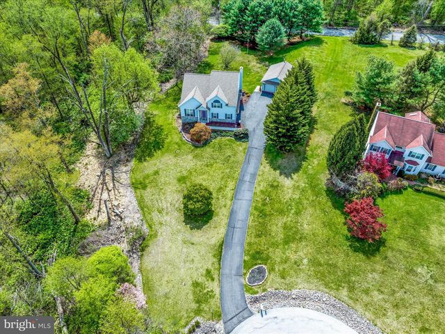 10 SHANNON CT, Oley, PA 19547