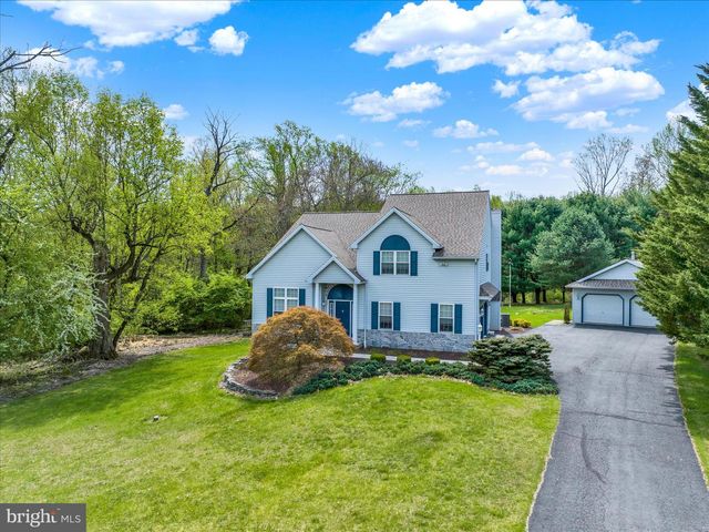 10 SHANNON CT, Oley, PA 19547