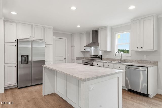 880 Ricker Road, Greeneville, TN 37743