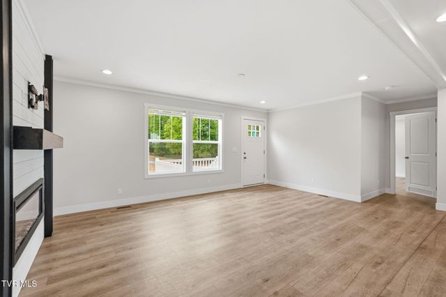 880 Ricker Road, Greeneville, TN 37743