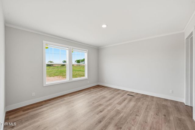 880 Ricker Road, Greeneville, TN 37743