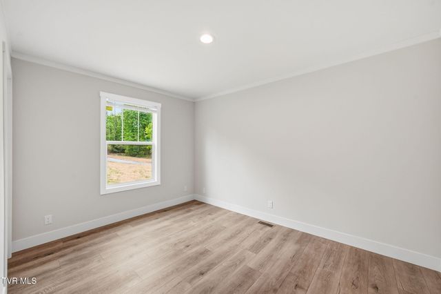 880 Ricker Road, Greeneville, TN 37743
