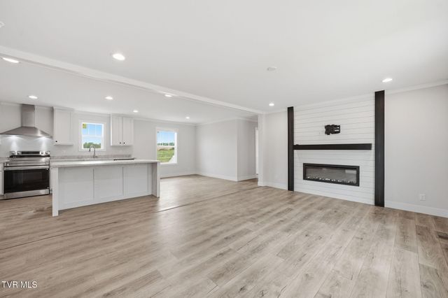 880 Ricker Road, Greeneville, TN 37743