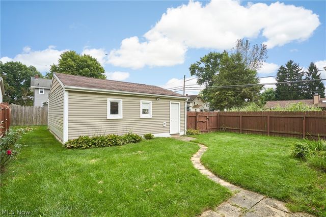 461 Newell Avenue, Akron, OH 44305
