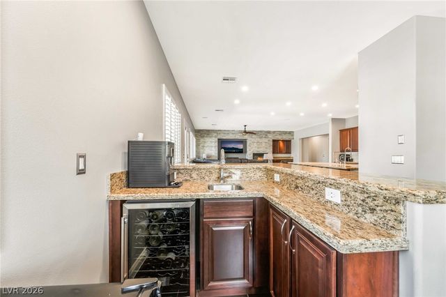 9796 Jamies Jewel Way, Las Vegas, NV 89149