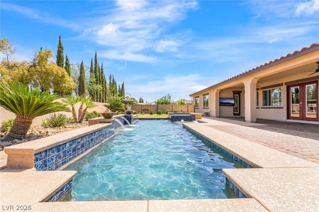 9796 Jamies Jewel Way, Las Vegas, NV 89149