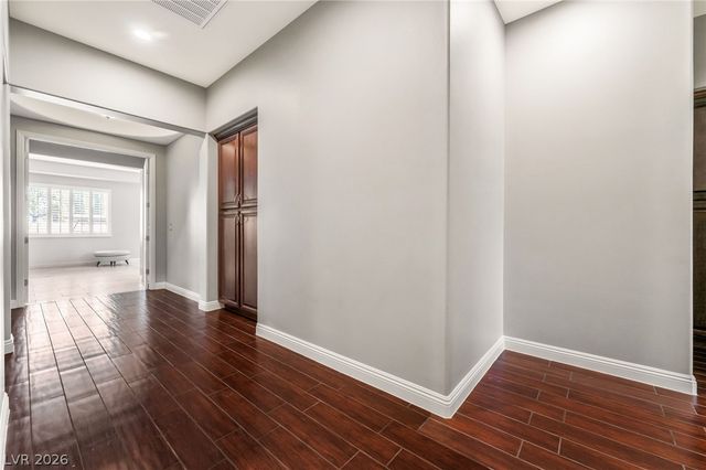 9796 Jamies Jewel Way, Las Vegas, NV 89149