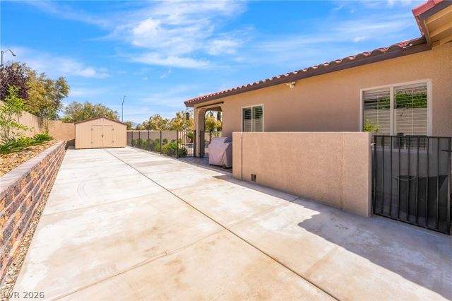 9796 Jamies Jewel Way, Las Vegas, NV 89149