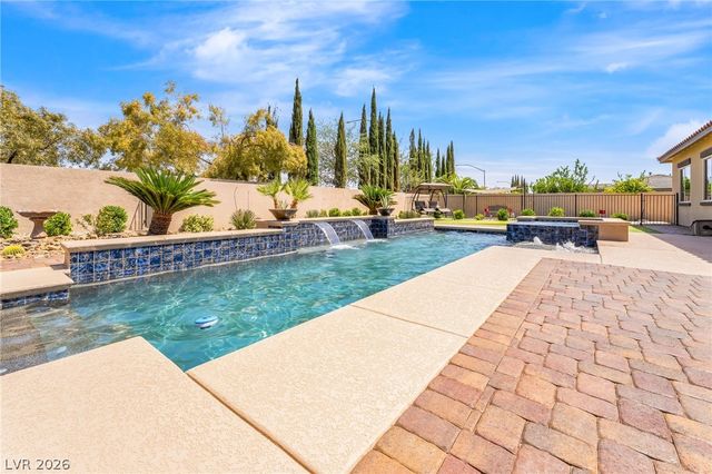 9796 Jamies Jewel Way, Las Vegas, NV 89149