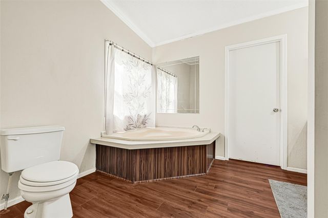 111 County Road 3379, Cleveland, TX 77327