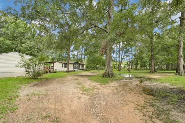 111 County Road 3379, Cleveland, TX 77327