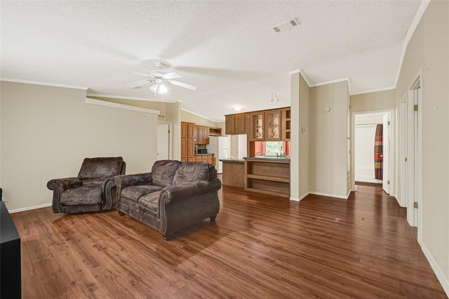 111 County Road 3379, Cleveland, TX 77327