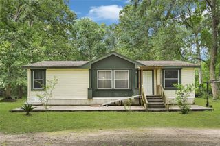 111 County Road 3379, Cleveland, TX 77327