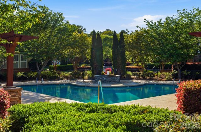 4418 Forest Gate Lane, Charlotte, NC 28270