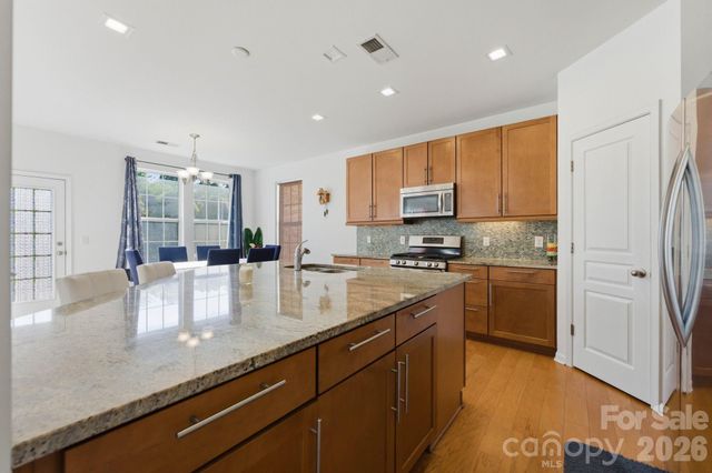 4418 Forest Gate Lane, Charlotte, NC 28270