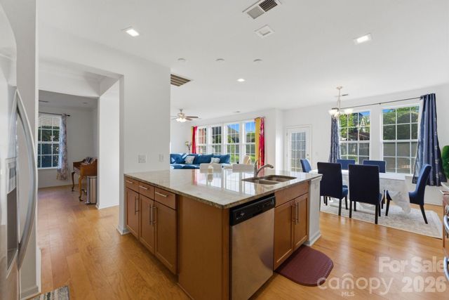 4418 Forest Gate Lane, Charlotte, NC 28270